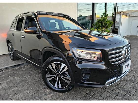 MERCEDES-BENZ GLB 220 2.0 MHEV PROGRESSIVE 4MATIC 8G-DCT MERCEDES-BENZ GLB 220 2.0 MHEV PROGRESSIVE 4MATIC 8G-DCT